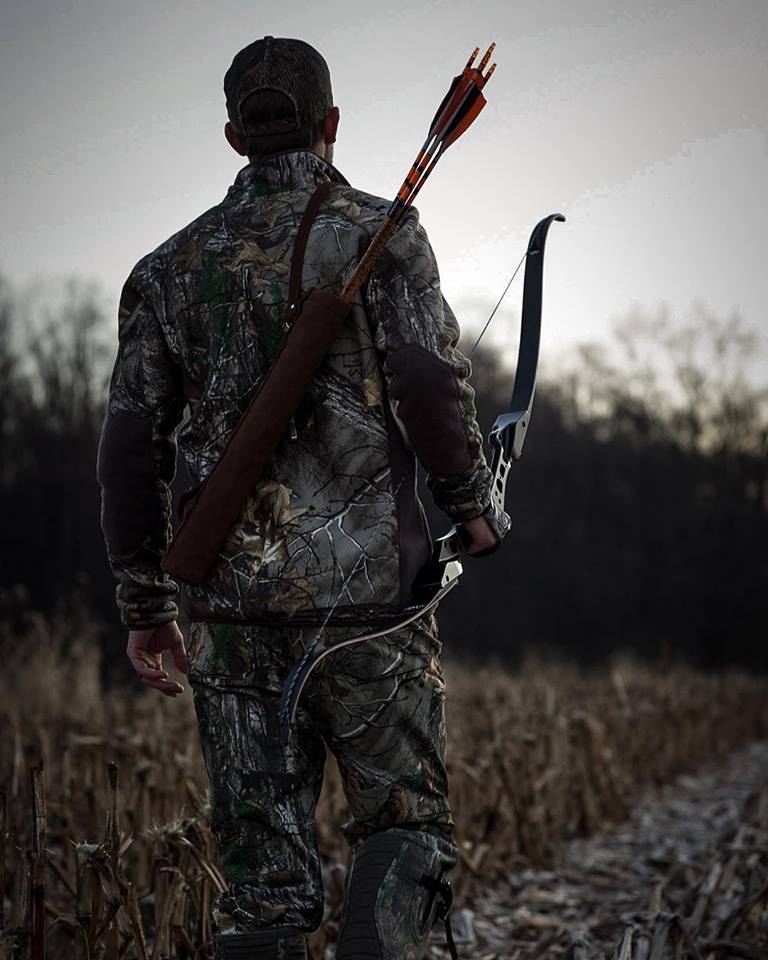 Traditional bow for hunting discount