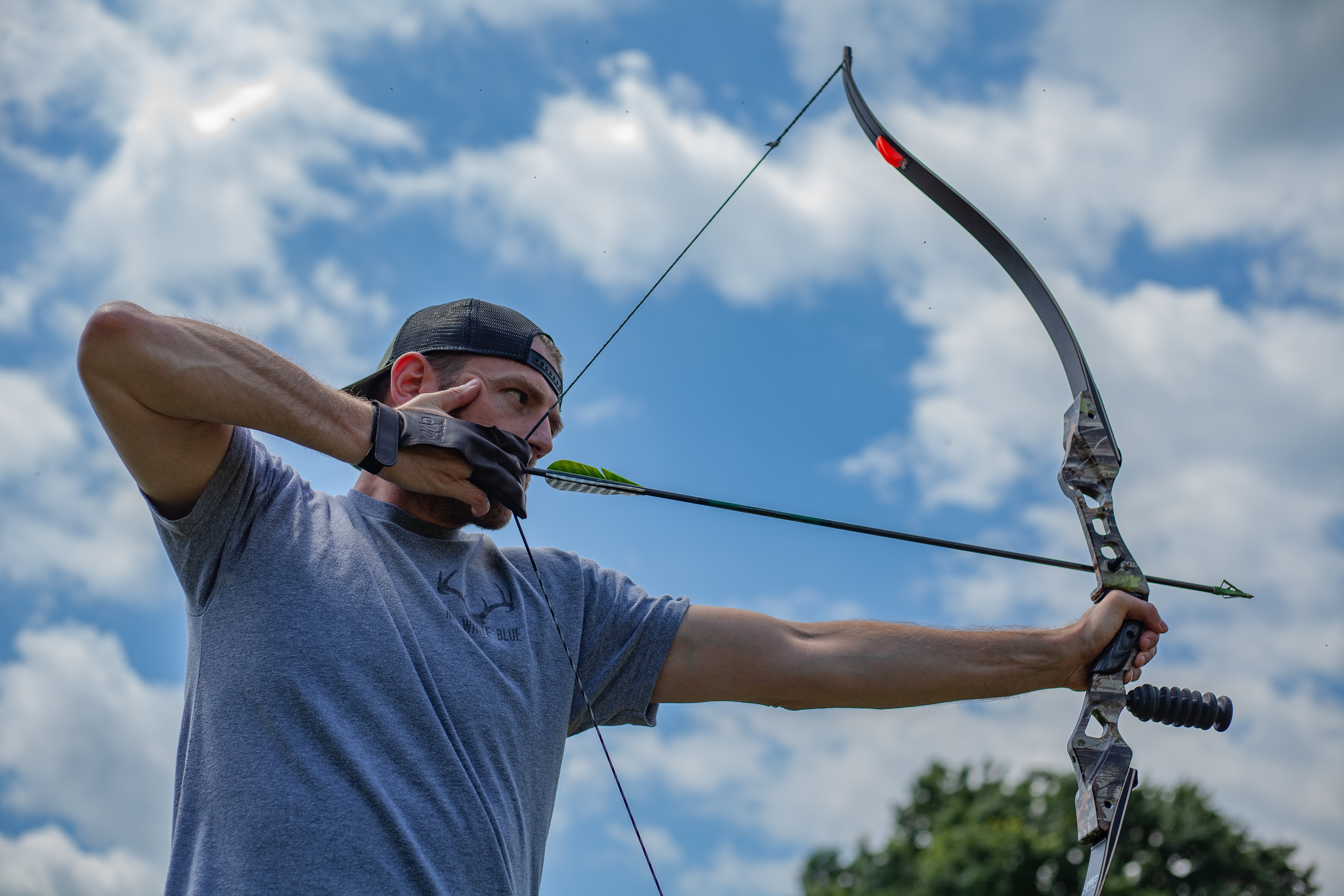 Bow And Arrow Drawing Hard - Every bow demands a specific arrow spine. 