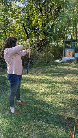 archer, beginning archer, women archer, archery, traditional archery